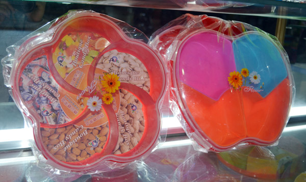 水果盘果盒002 塑料制品的实用与环保探讨